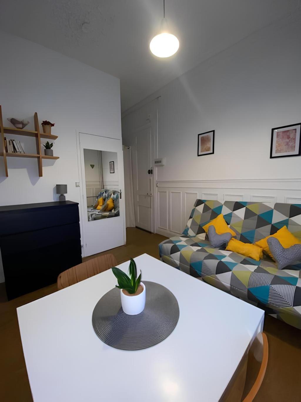 Petit Descamps Apartman Rouen Kültér fotó